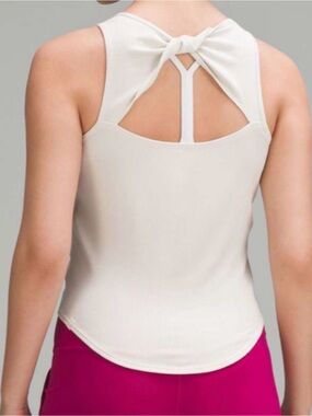 NWT Lululemon Modal Silk Twist-Back Tank Top Bone sz 8